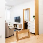 Bonito Y Comodo Cerca De La Playa * סן סבסטיאן