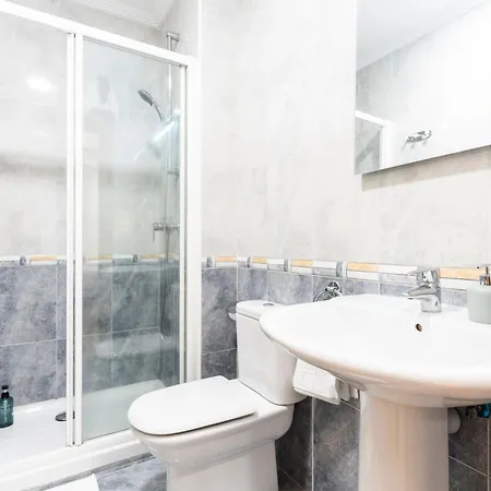 Bonito Y Comodo Cerca De La Playa 圣塞瓦斯蒂安